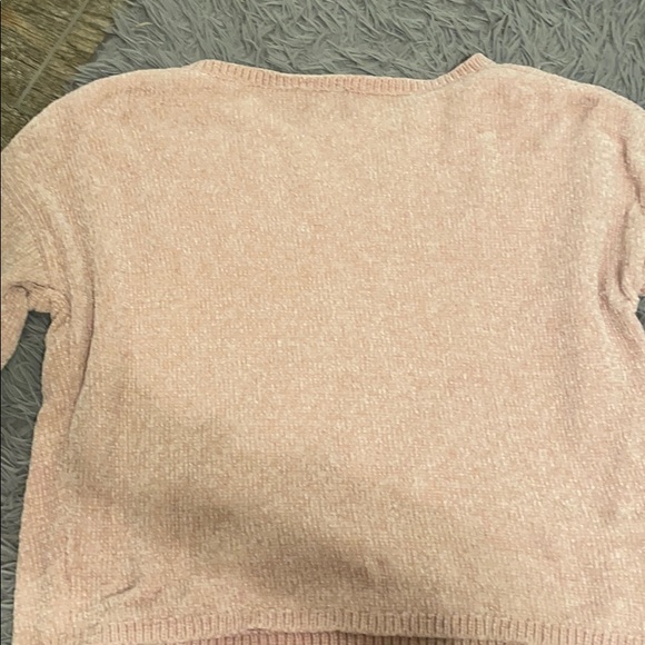 Express Sweater - Picture 3 of 3
